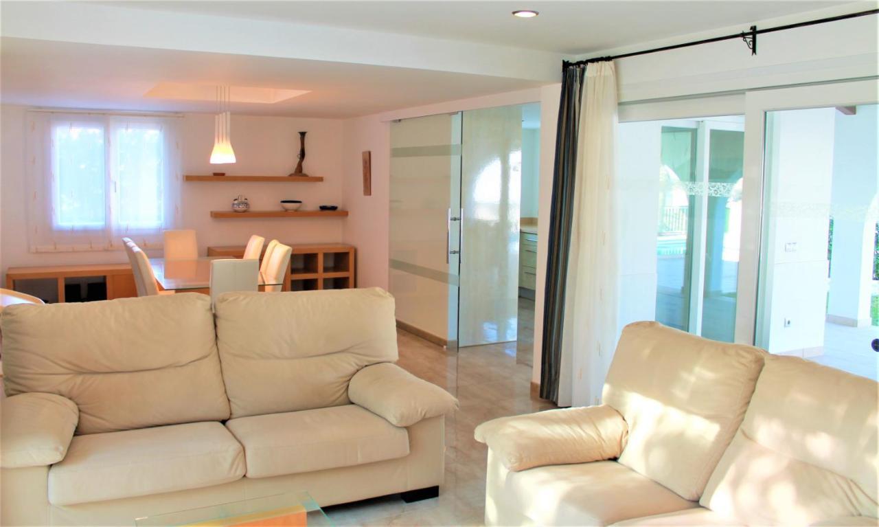 Villa Martina Cala en Forcat Extérieur photo
